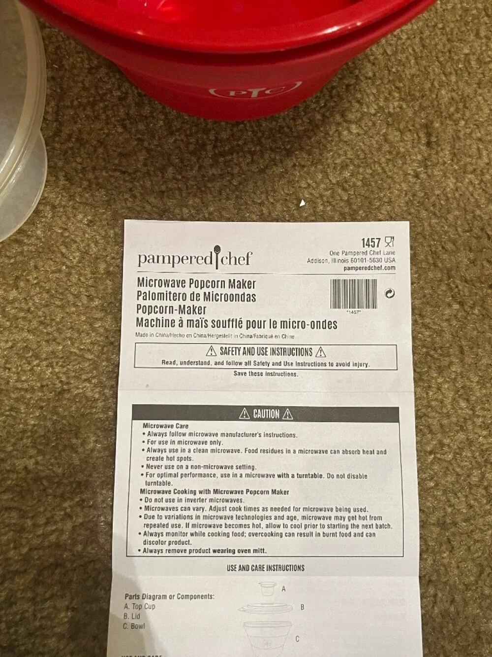 Pampered Chef - Microwave popcorn maker, new